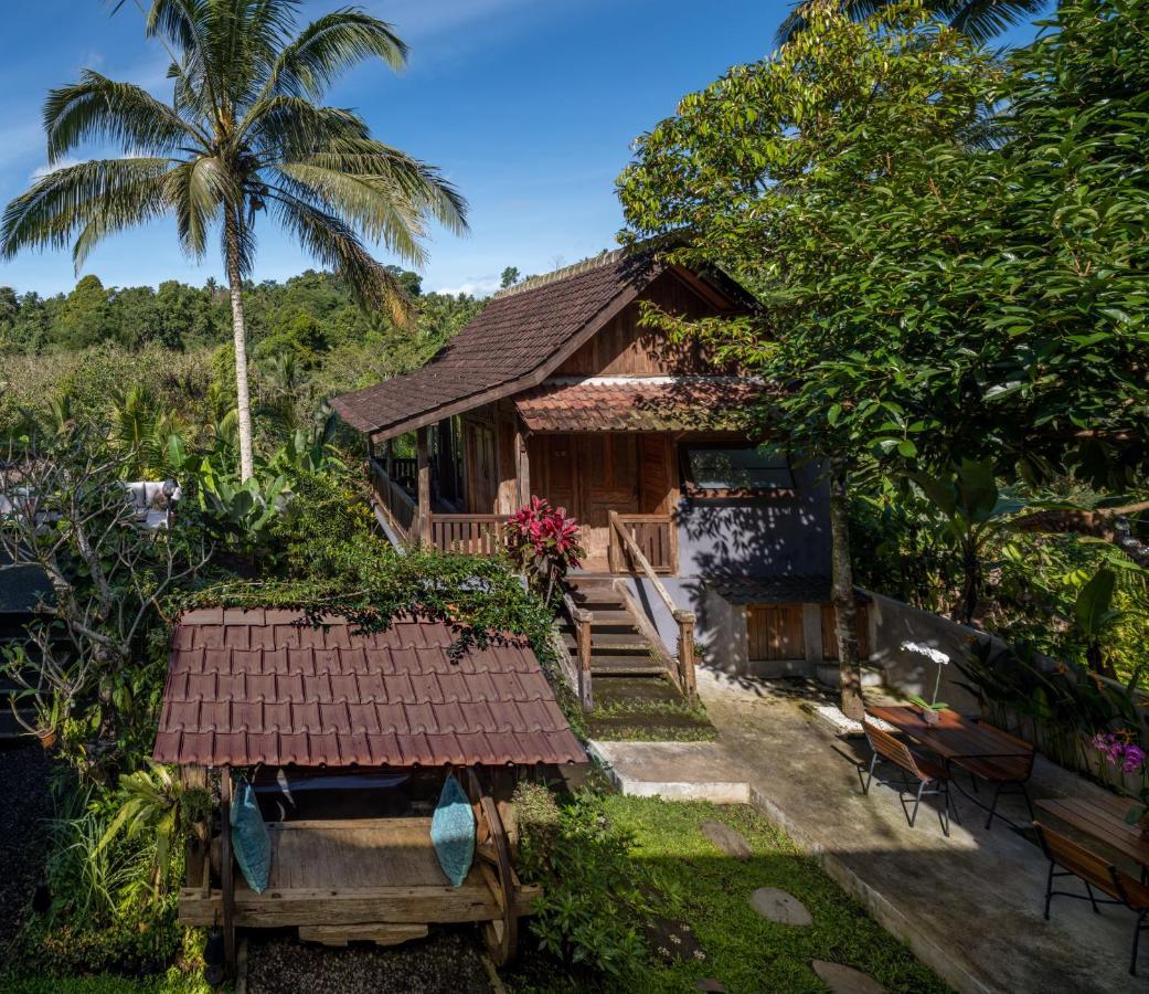 Niente Bali Villa Penebel Exterior photo
